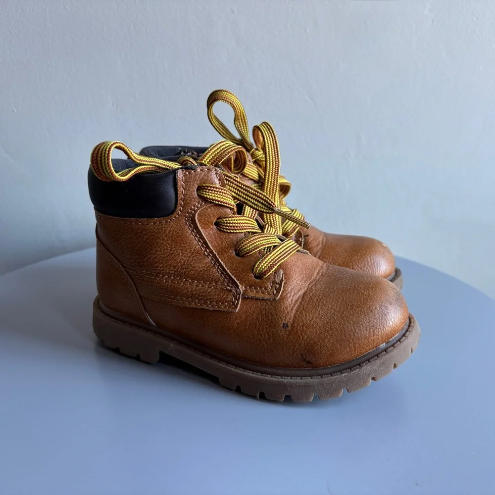 Brown Kids Work Boots with Yellow Laces, Size 10 Toddler